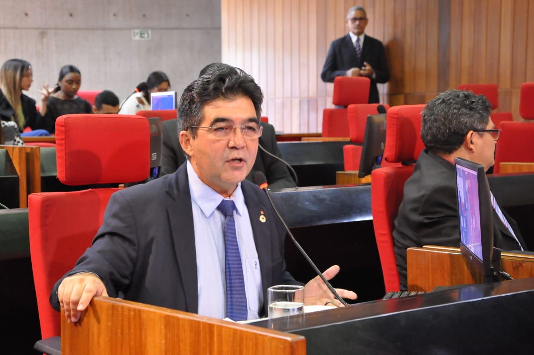 O líder do Governo na Assembleia Legislativa, deputado Francisco Limma (PT)
